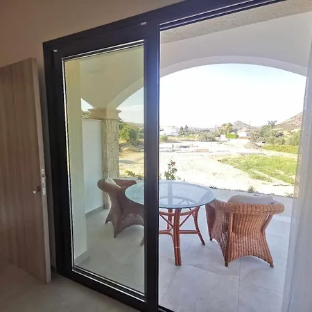 Hotel Vina Oliva Pissouri