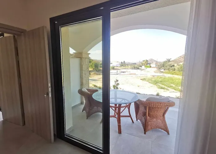 Hotell Vina Oliva Pissouri